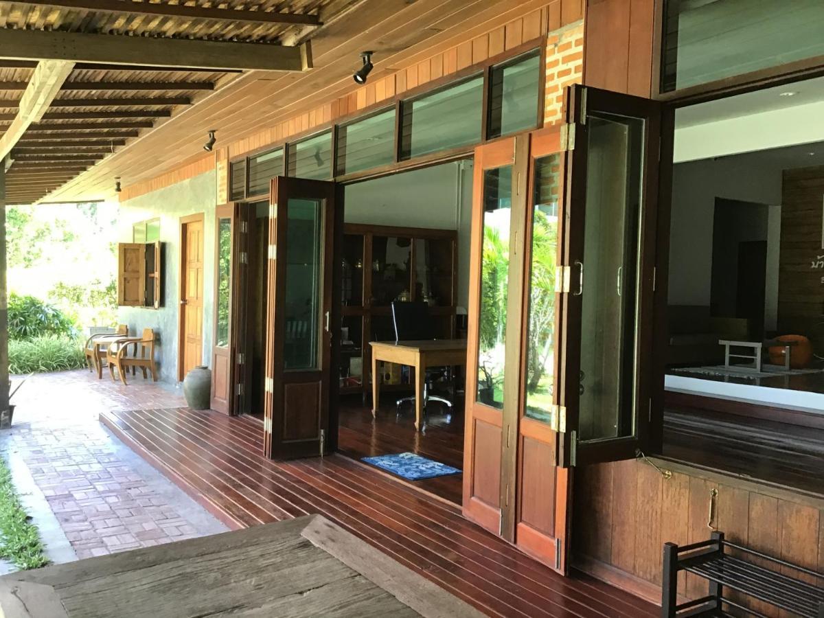 ボプートBaan Yaimai Boutique Samuiアパートメント エクステリア 写真